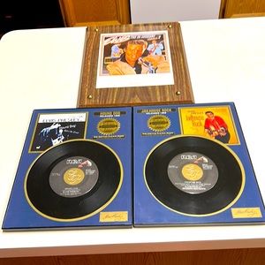 Elvis Presley:  Collector’s Bundle